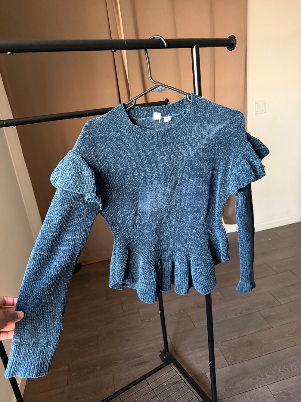 Melrose and Market Teal Ruffle-Hem Crewneck Sweater